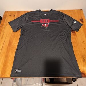 Men's Gray Tampa Bay NFL Graphic T-Shirt